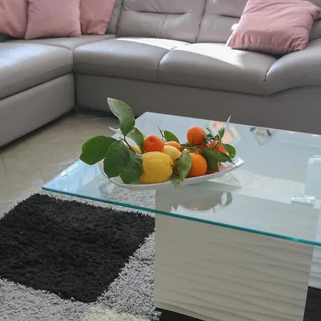 Casetta Ficara Holiday home *